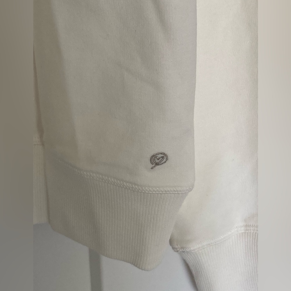 The Drop Sweatshirt - Picture 4 of 10